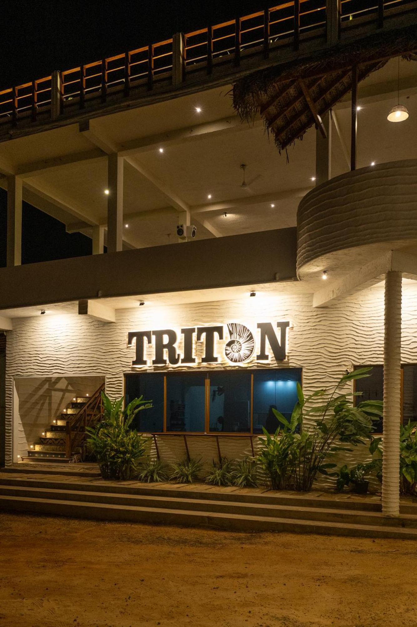 Triton Dondra Hotel Екстериор снимка
